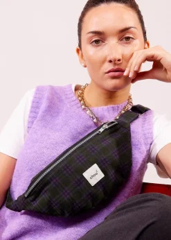 Banane en matière upcyclée | tartan vert & violet