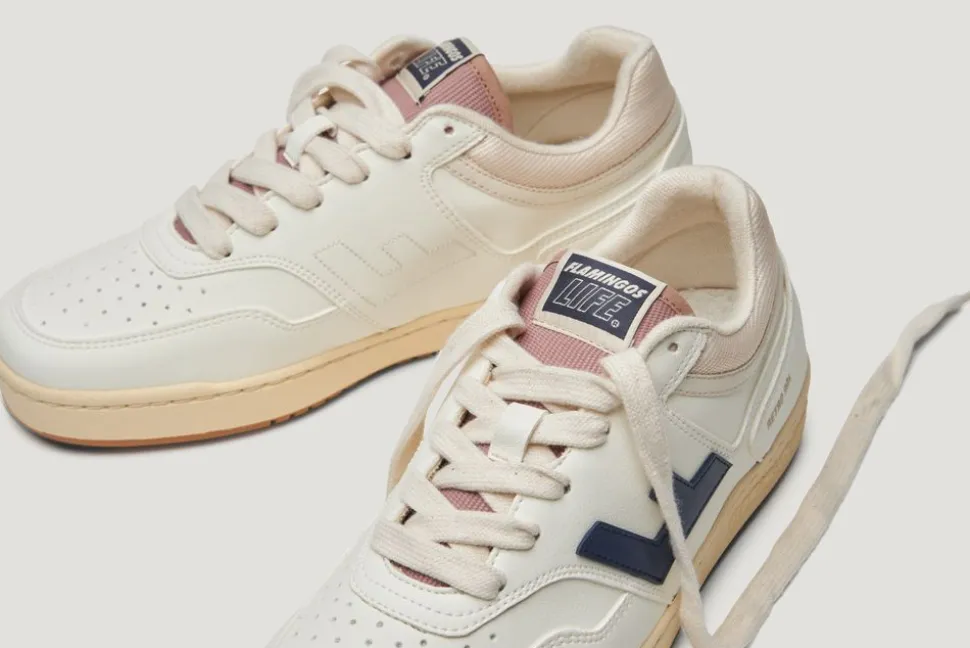 Baskets vegan en recyclé | marine et caramel "retro 90s pearl navy caramel"