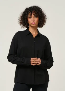 Blouse en viscose ecovero | noir "larisaana longsleeve - black"
