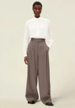 Chemise en ecovero | blanc "larisaana longsleeve - off white"
