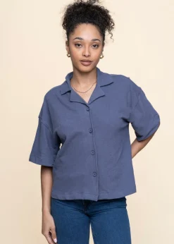 Chemise éponge en coton biologique | bleu "bouclé short sleeved shirt vintage indigo"