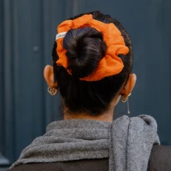 Chouchou en matière upcyclée | orange "jacquard cloqué orange - grand"
