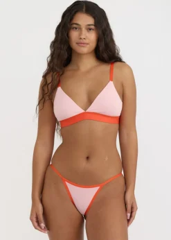 Culotte en coton bio | rose "core play string bikini briefs - marshmellow pink / vibrant red"