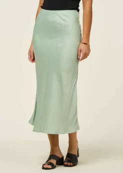 Jupe en satin recyclé | vert clair 