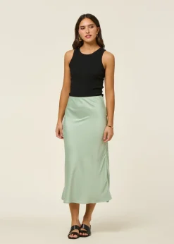 Jupe en satin recyclé | vert clair 