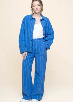 Pantalon ample rayé en coton bio | bleu "gullan striped workwear pants - blue/offwhite"