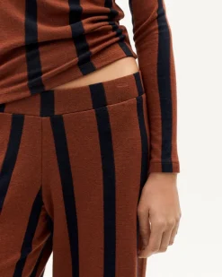 Pantalon droit en matières recyclées | marron "toasted navy betty pants"