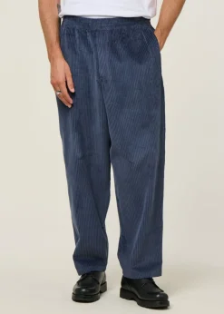 Pantalon large velours côtelé en coton bio | bleu "cord wide pant - stone blue"
