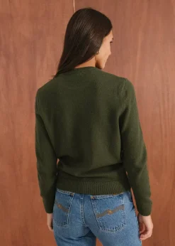 Pull droit en laine mérinos recyclée | olive