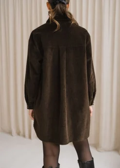 Robe chemise velours oversize en coton bio | chocolat 