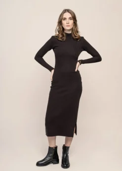 Robe longue côtelée en coton bio | noir "heavy ribbed mock neck dress - true black"