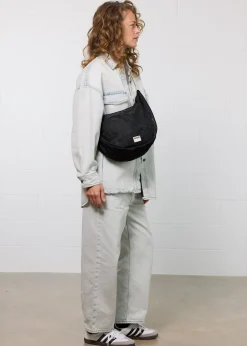 Sac bandoulière en matière recyclée | noir 