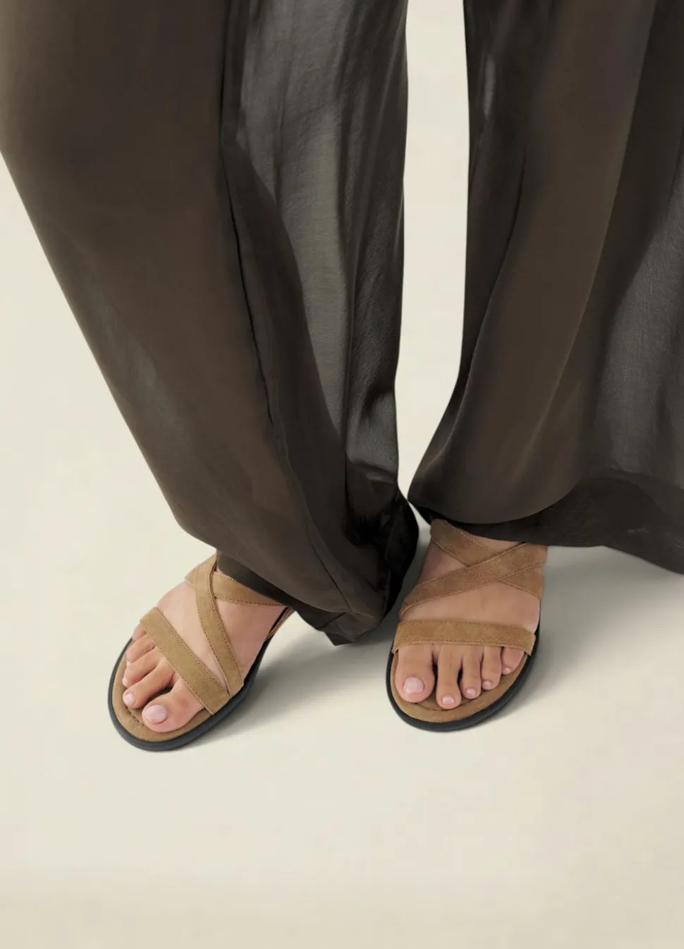 Sandales en cuir certifié | beige "zaida dk sand "