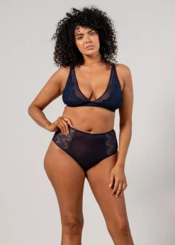 Soutien-gorge en polyamide recyclé | bleu "lace mesh plunge bralette - navy"