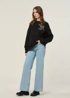 Sweatshirt oversize brodé en coton bio | noir "flower rope black jimena sweatshirt - black"