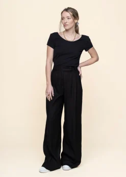 T-shirt noir col ballerine en coton bio - aloe