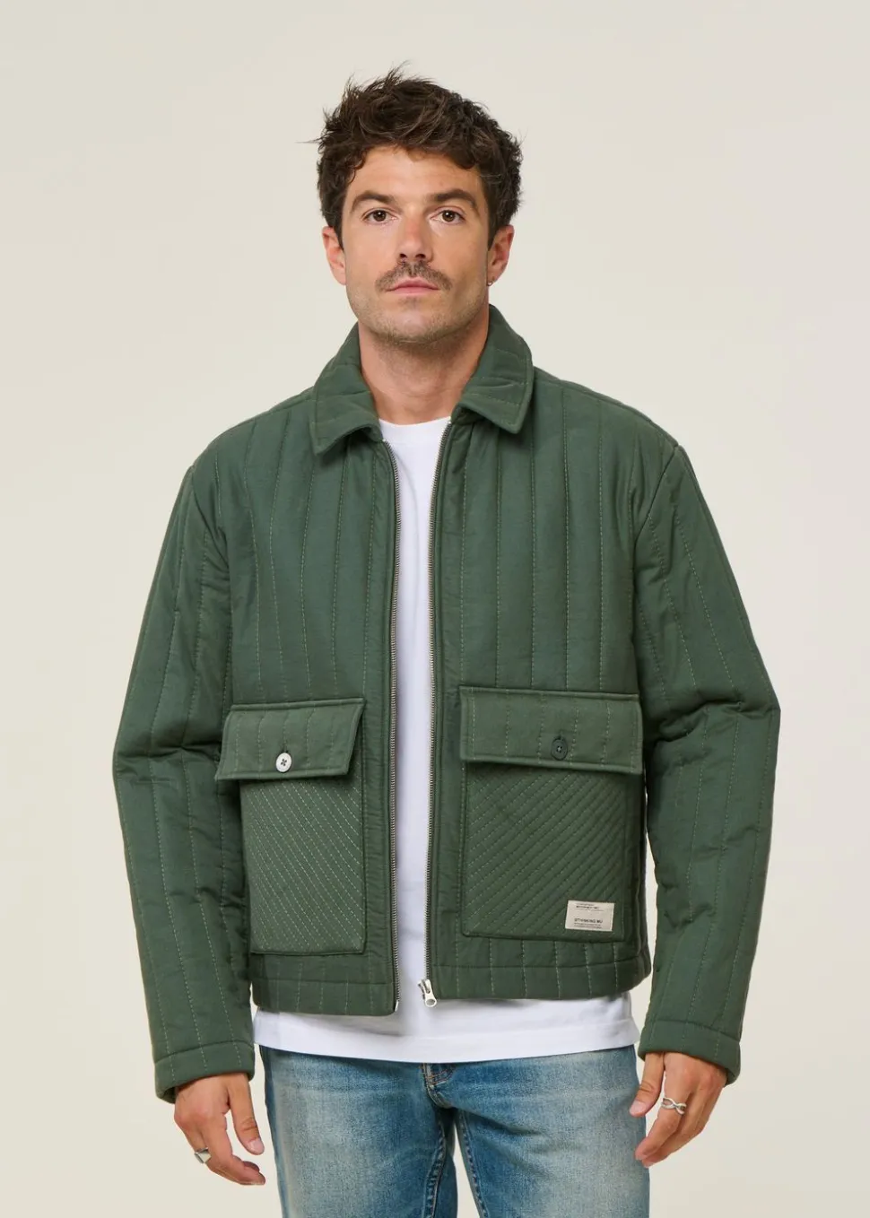 Veste matelassée en coton bio | vert "dark eucaliptus roc jacket - green"